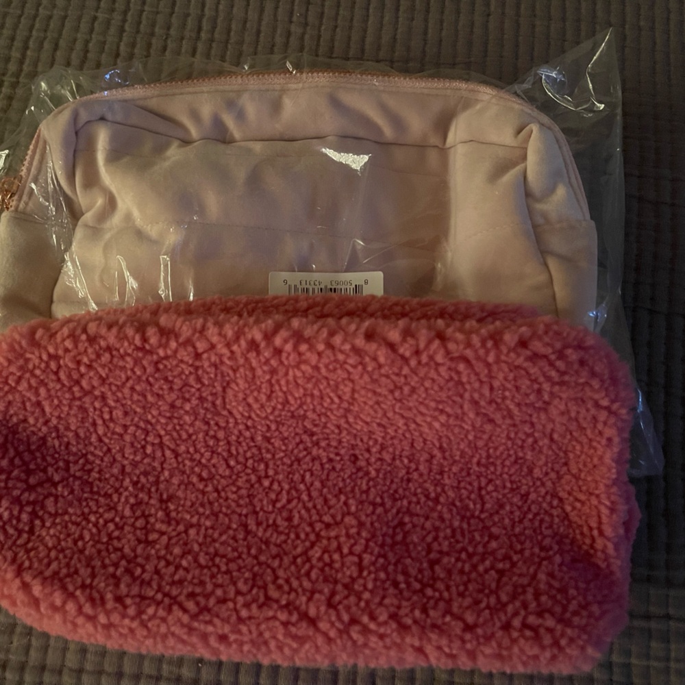 Pink Sherpa Fleece and light pink quilted makeup Bags